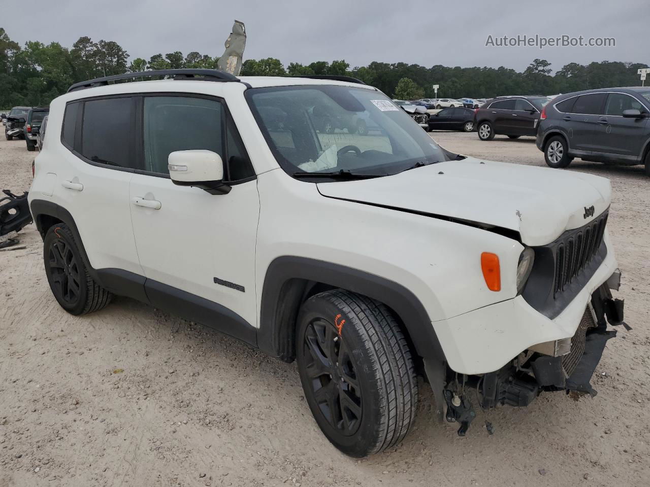 2018 Jeep Renegade Latitude White vin: ZACCJABB1JPH24662