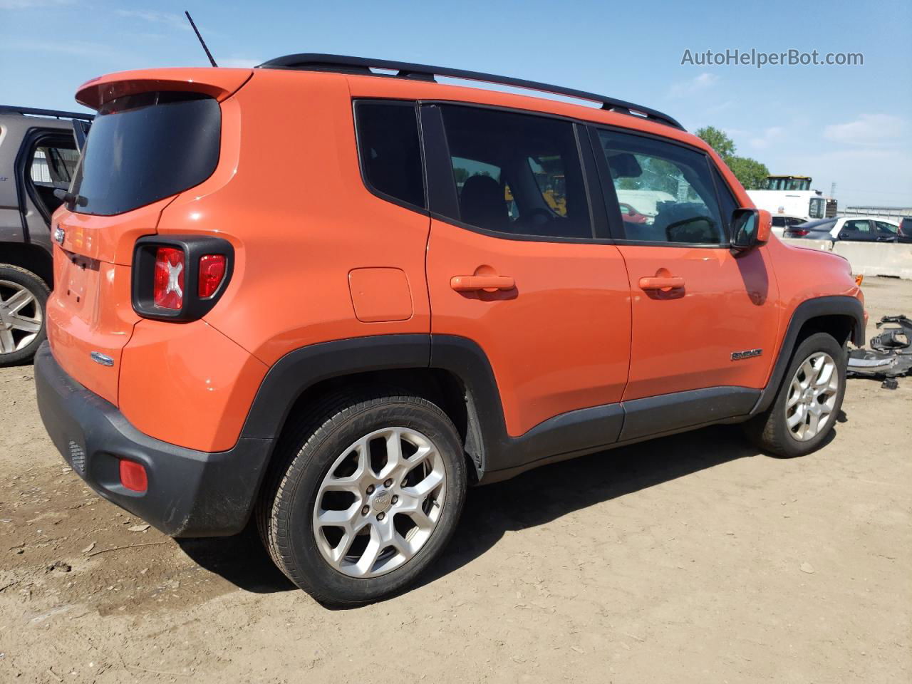 2017 Jeep Renegade Latitude Orange vin: ZACCJABB2HPG44068