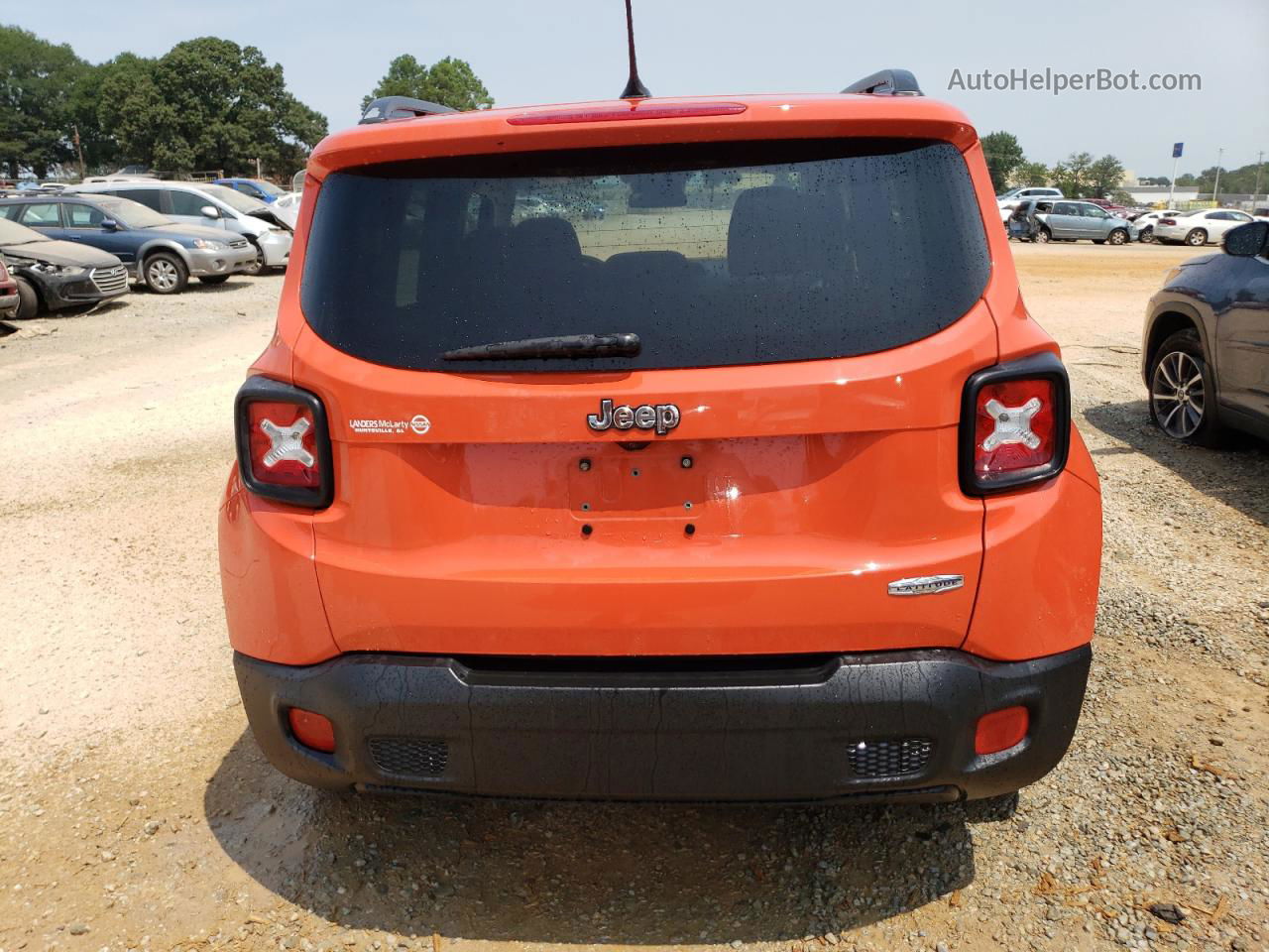 2017 Jeep Renegade Latitude Orange vin: ZACCJABB2HPG52865