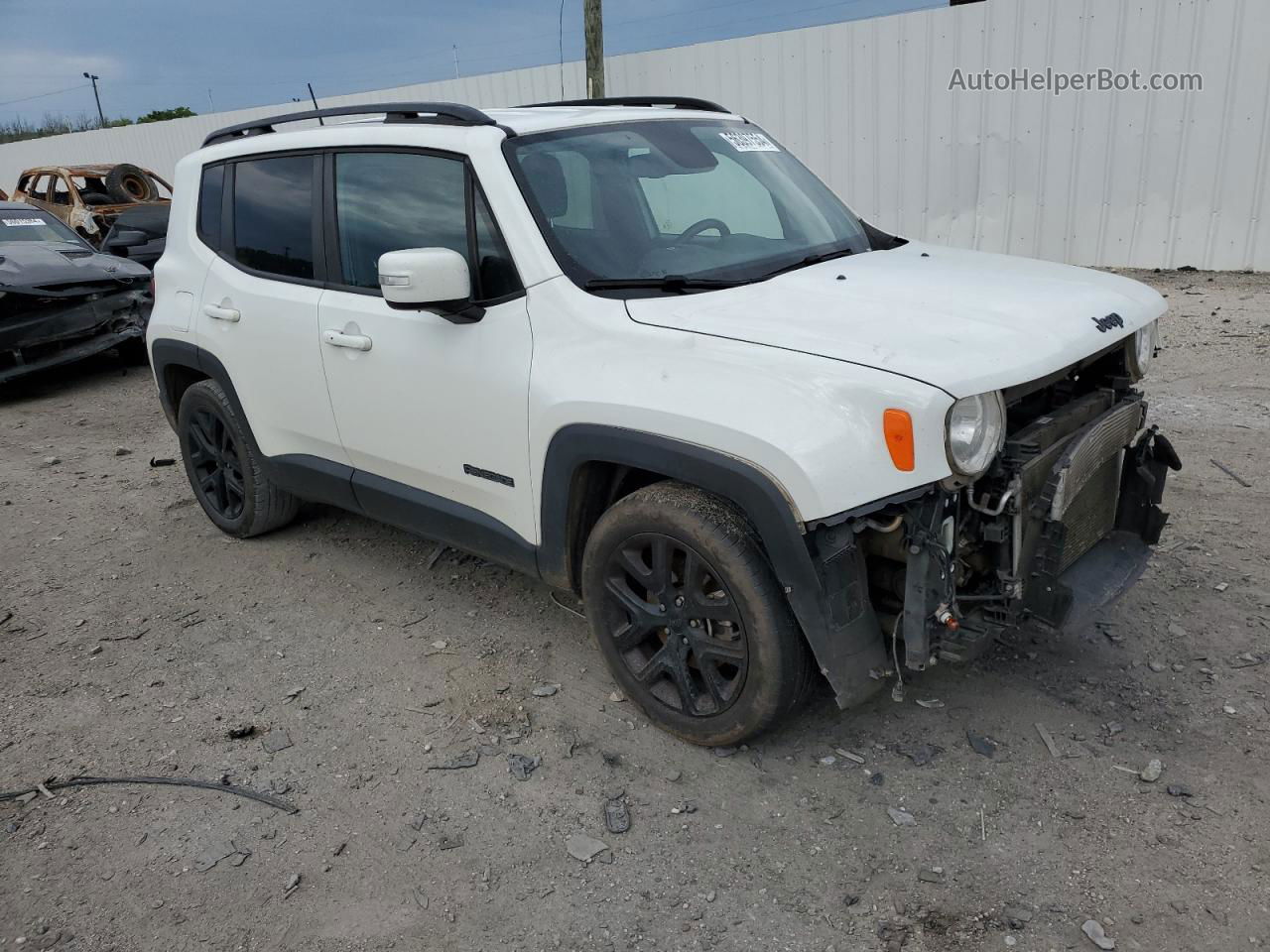 2018 Jeep Renegade Latitude White vin: ZACCJABB3JPG90126