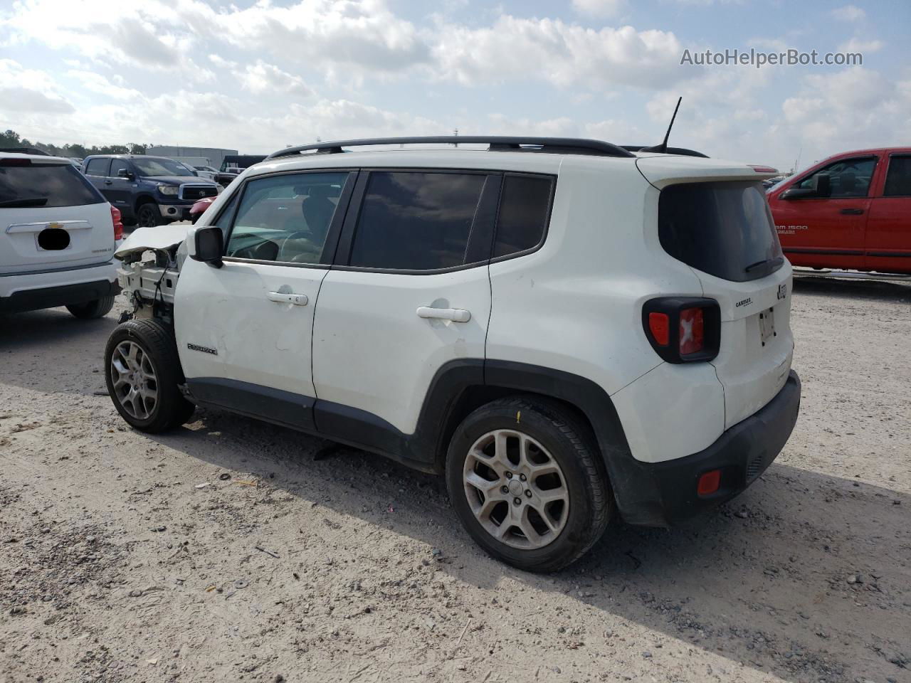 2018 Jeep Renegade Latitude Белый vin: ZACCJABB4JPG89079