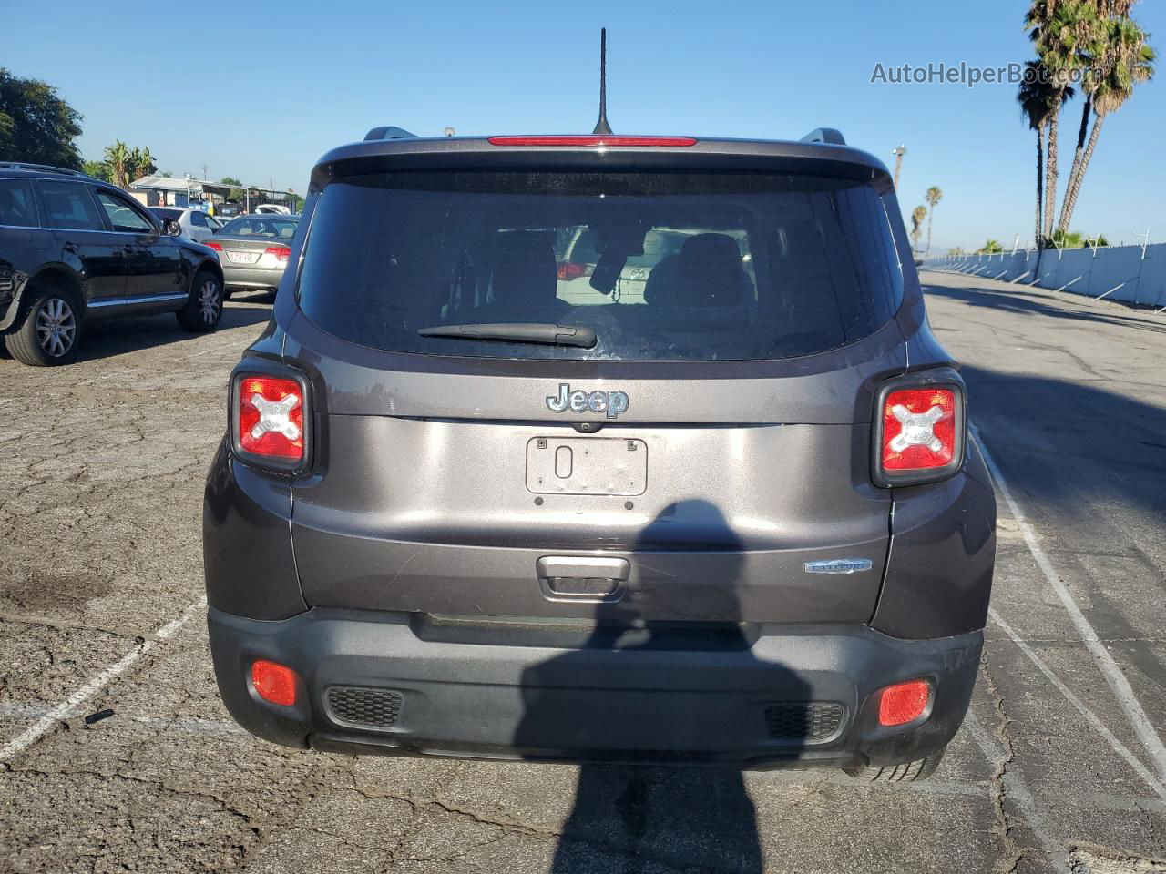 2018 Jeep Renegade Latitude Серый vin: ZACCJABB5JPH27158