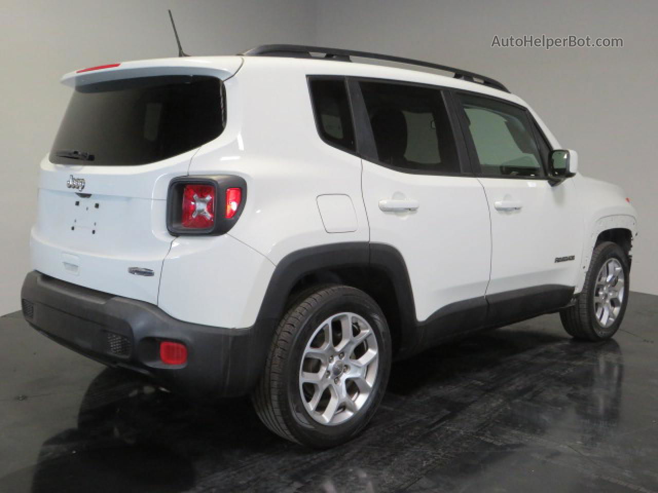 2018 Jeep Renegade Latitude White vin: ZACCJABB5JPH34420