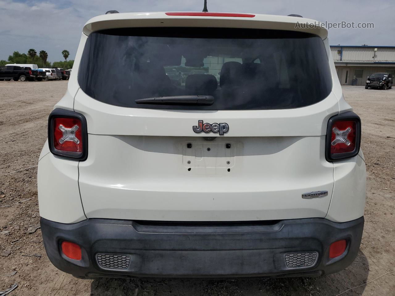 2017 Jeep Renegade Latitude White vin: ZACCJABB6HPG42114