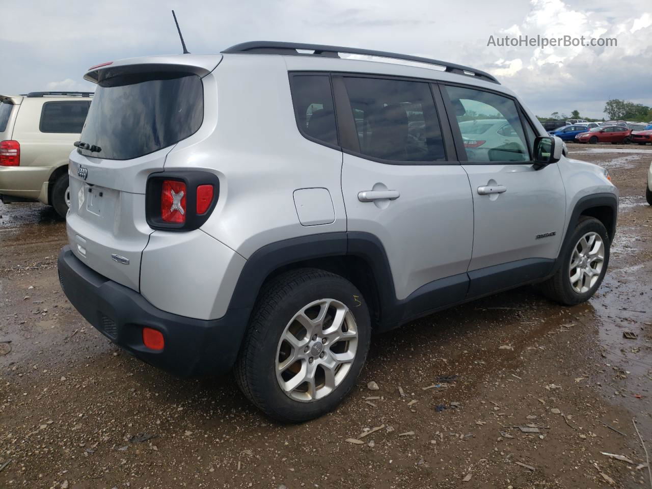 2018 Jeep Renegade Latitude Silver vin: ZACCJABB6JPJ70905