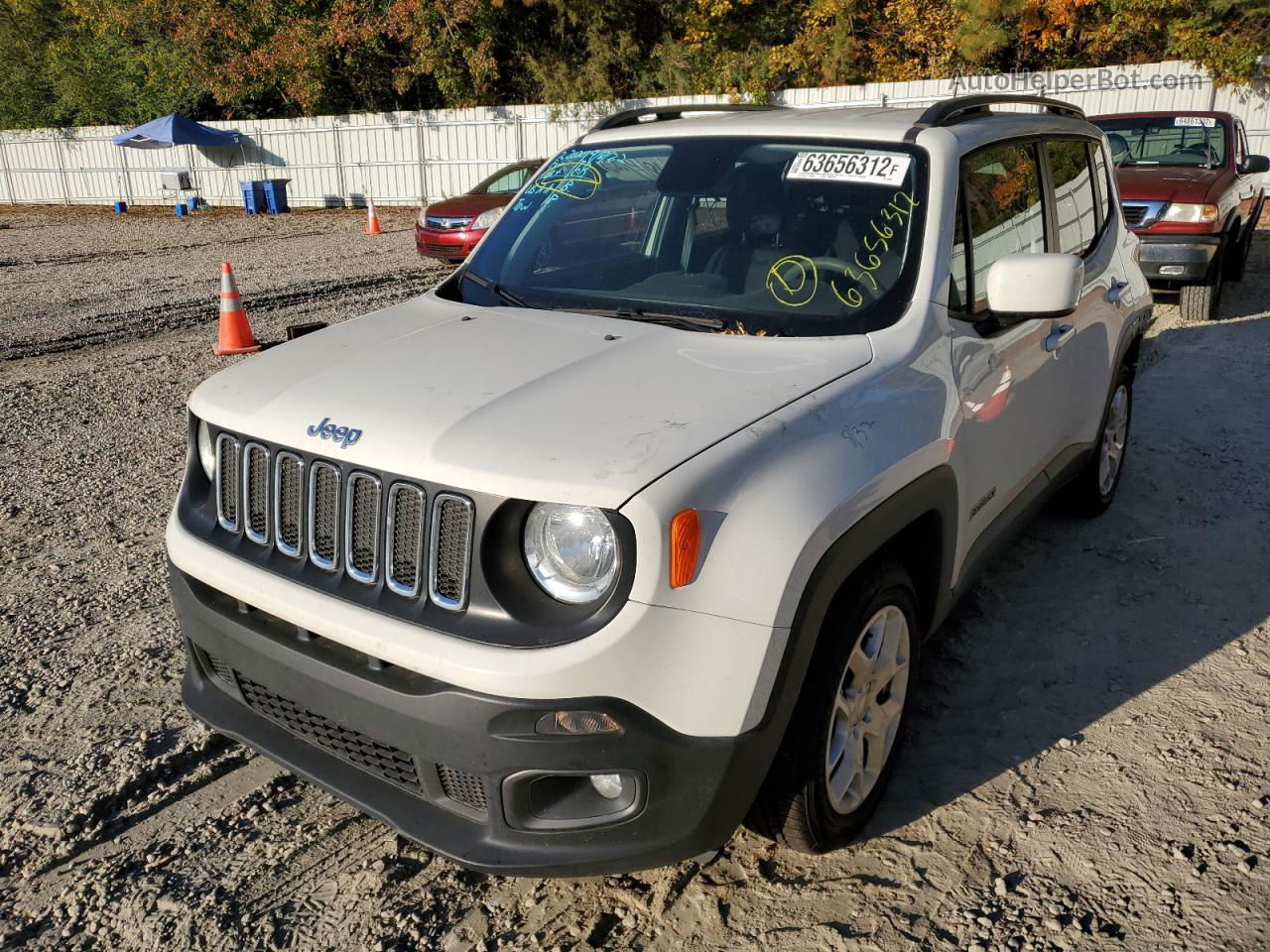 2018 Jeep Renegade Latitude Белый vin: ZACCJABB8JPJ32558