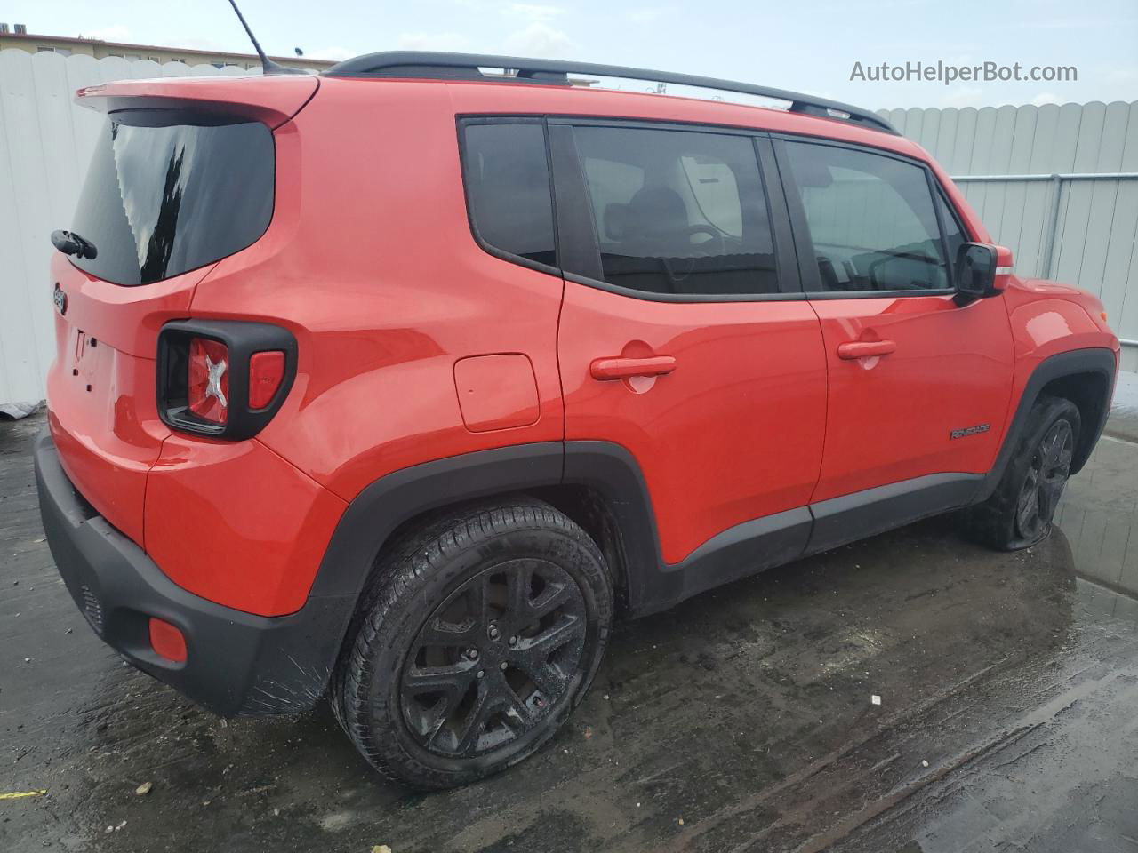 2017 Jeep Renegade Latitude Red vin: ZACCJABB9HPG47128