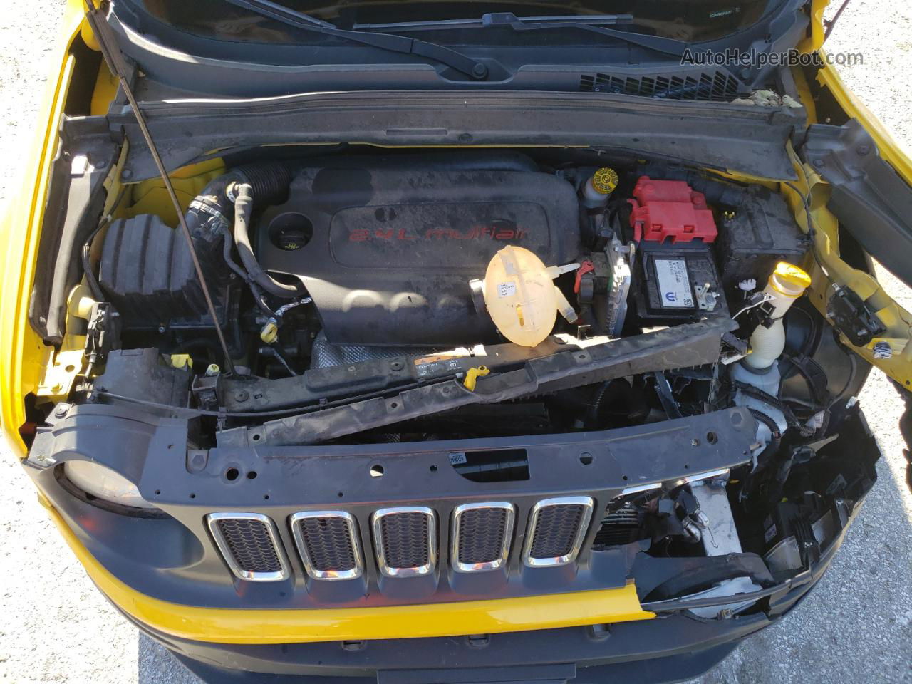 2018 Jeep Renegade Latitude Yellow vin: ZACCJABBXJPJ04177