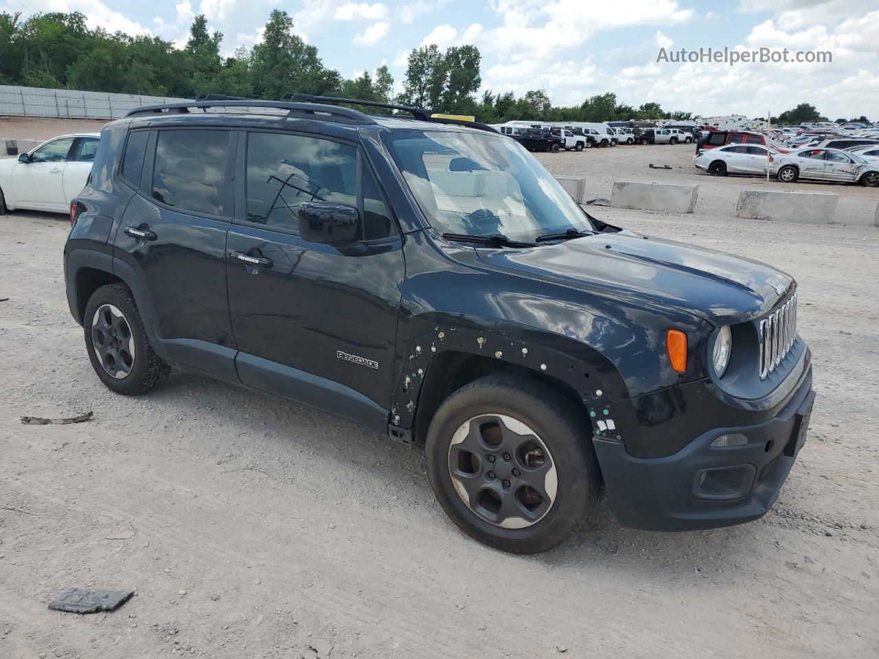 2015 Jeep Renegade Latitude Black vin: ZACCJABH0FPB57266