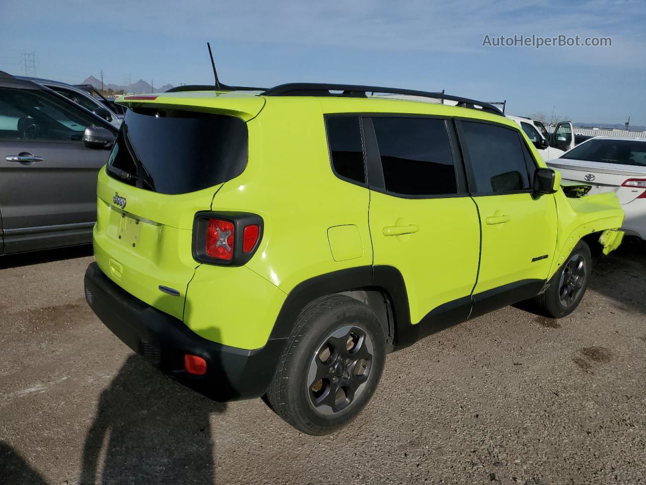 2018 Jeep Renegade Latitude Green vin: ZACCJABH4JPH56901