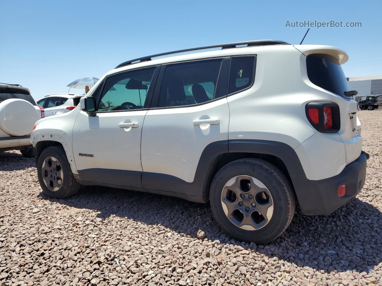 2015 Jeep Renegade Latitude White vin: ZACCJABH6FPB87301