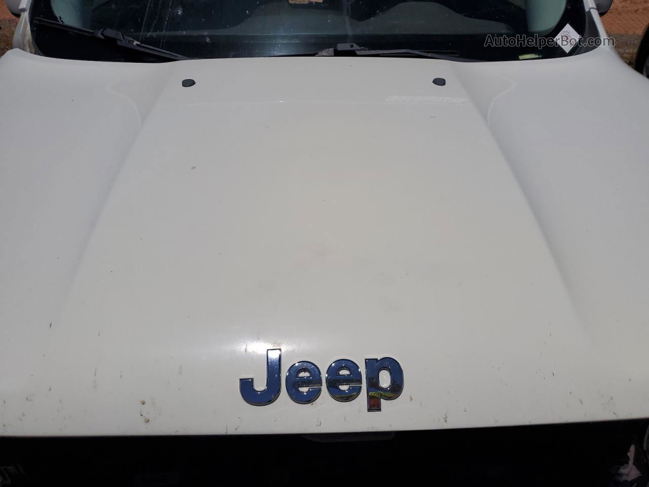 2015 Jeep Renegade Latitude White vin: ZACCJABH6FPB87301