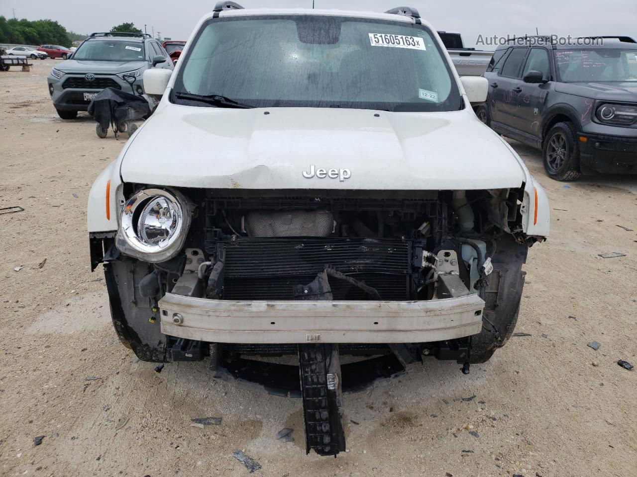 2015 Jeep Renegade Latitude White vin: ZACCJABT0FPB54503