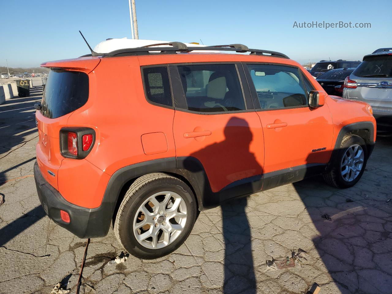 2015 Jeep Renegade Latitude Оранжевый vin: ZACCJABT0FPB56199