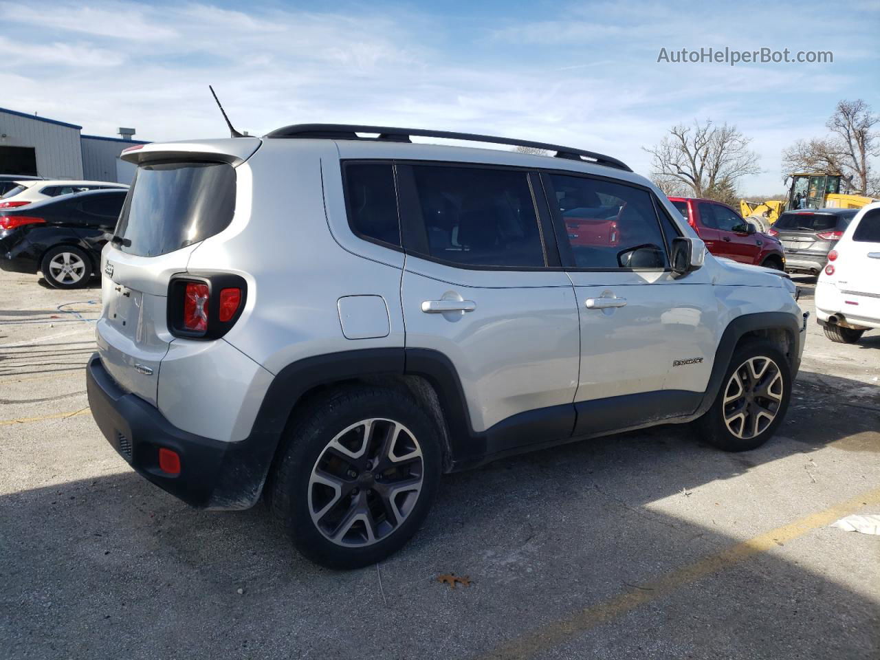 2015 Jeep Renegade Latitude Silver vin: ZACCJABT0FPB59139