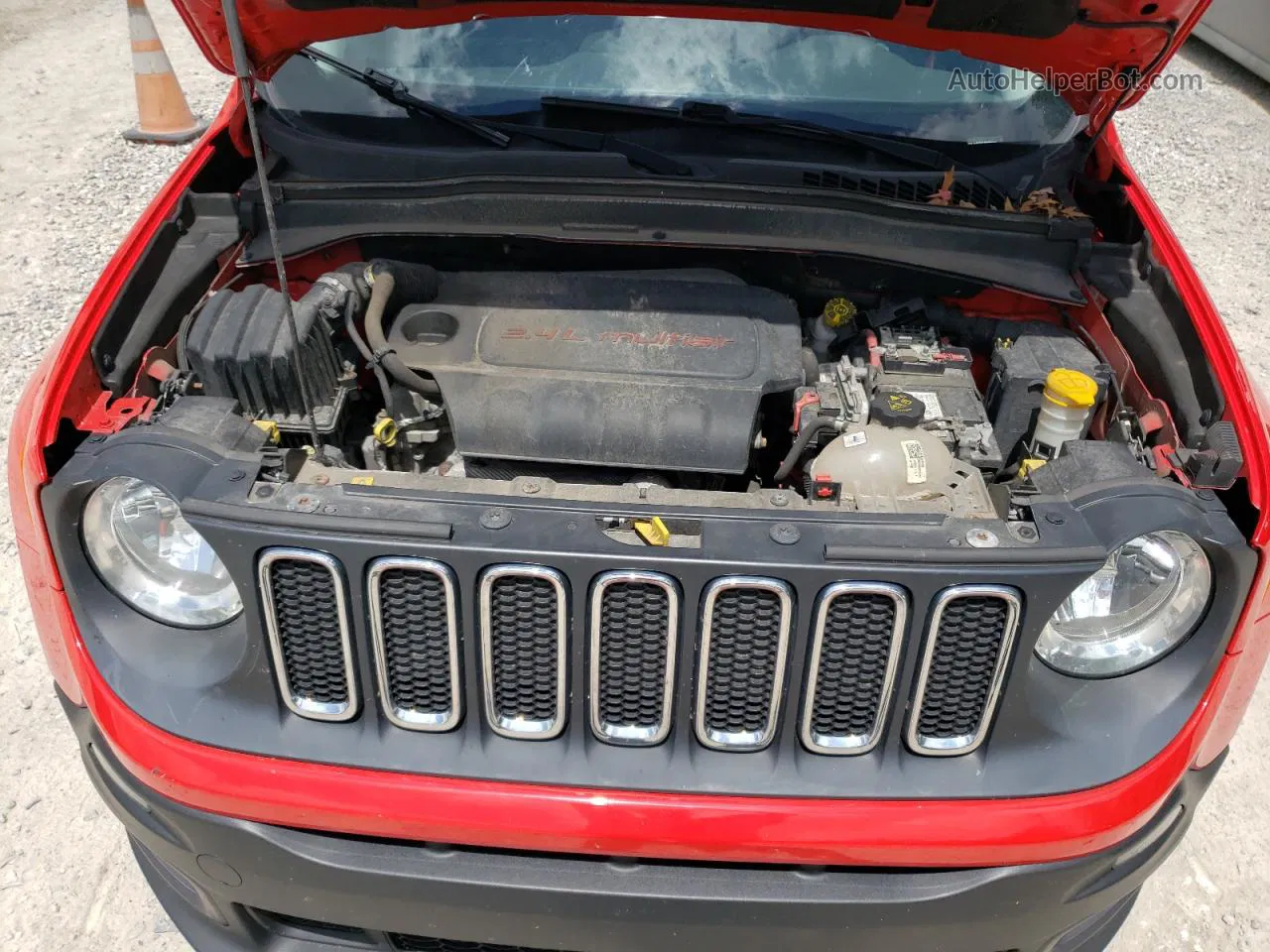 2015 Jeep Renegade Latitude Красный vin: ZACCJABT0FPB62248