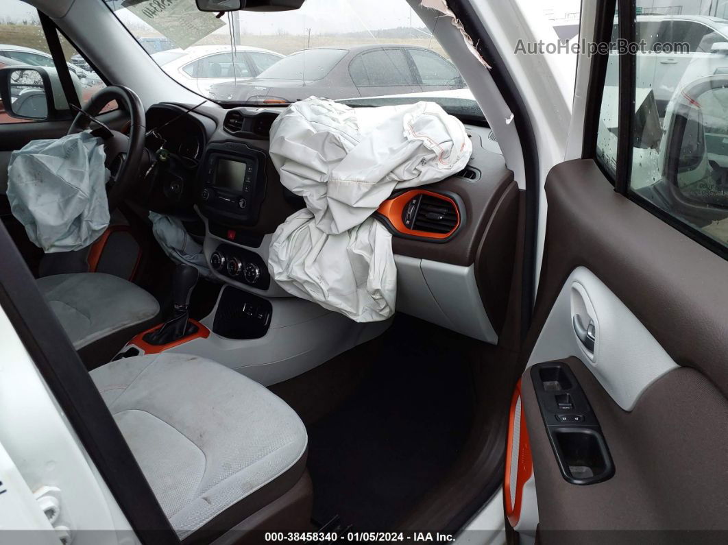 2015 Jeep Renegade Latitude Белый vin: ZACCJABT0FPB63728