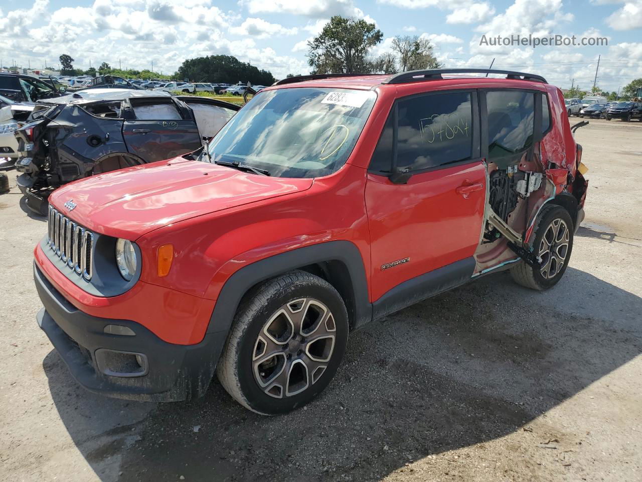 2015 Jeep Renegade Latitude Red vin: ZACCJABT2FPB34910