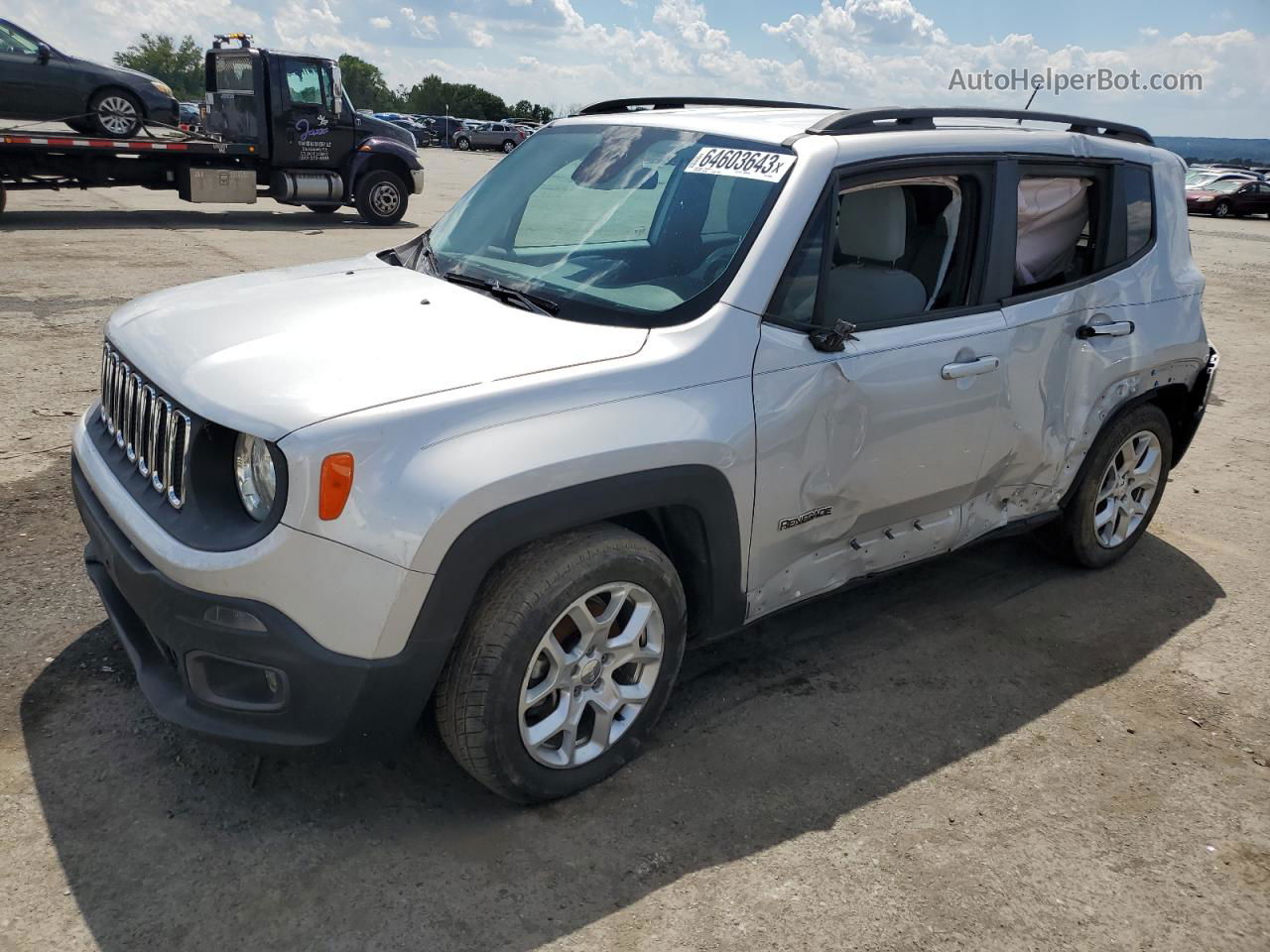 2015 Jeep Renegade Latitude Серебряный vin: ZACCJABT2FPB97506