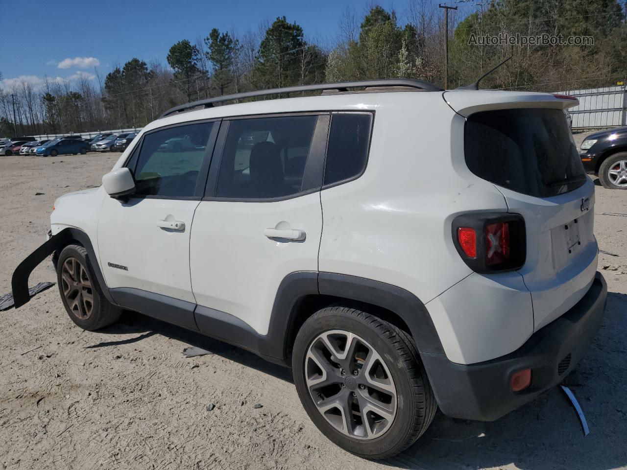 2015 Jeep Renegade Latitude White vin: ZACCJABT2FPC26891