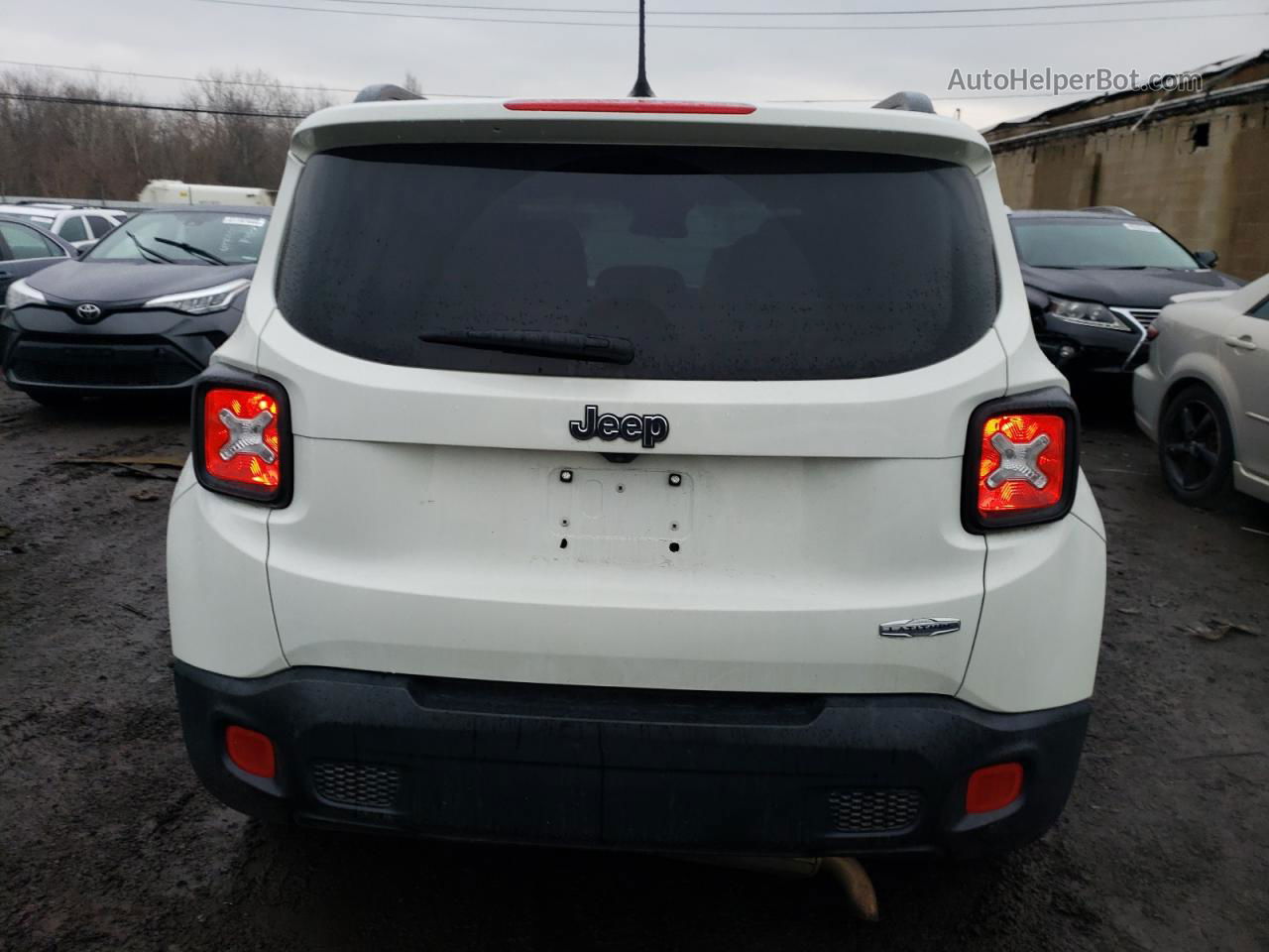 2015 Jeep Renegade Latitude White vin: ZACCJABT3FPB90502