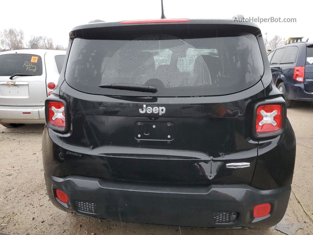 2015 Jeep Renegade Latitude Черный vin: ZACCJABT3FPB91780