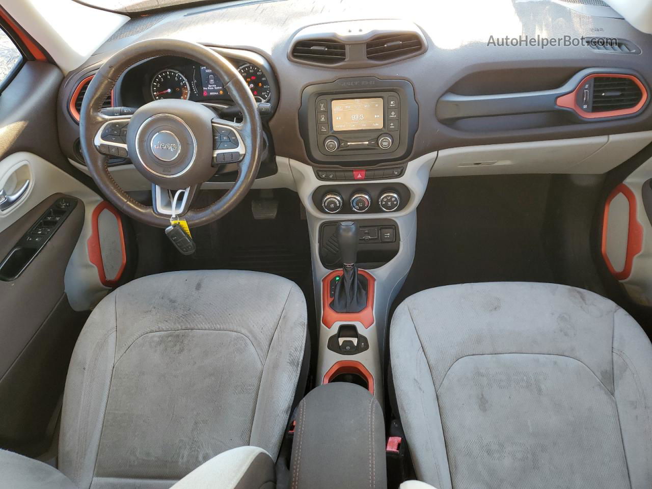 2015 Jeep Renegade Latitude Orange vin: ZACCJABT3FPB99118