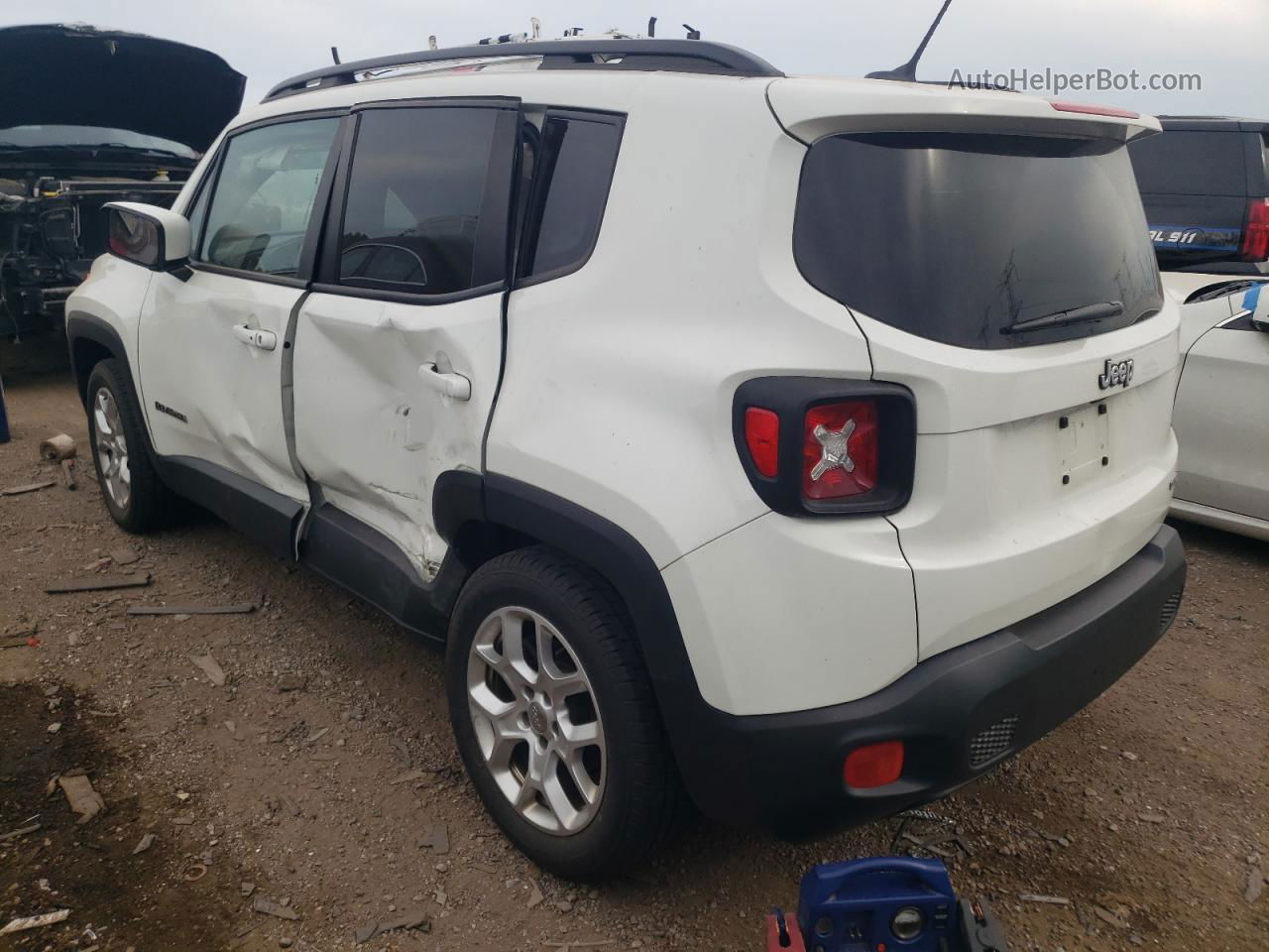 2015 Jeep Renegade Latitude White vin: ZACCJABT4FPB86278