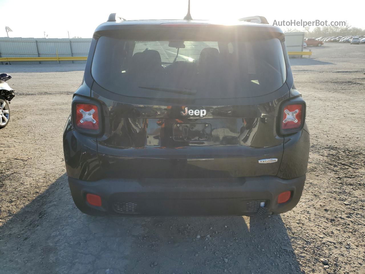 2015 Jeep Renegade Latitude Black vin: ZACCJABT4FPC26343