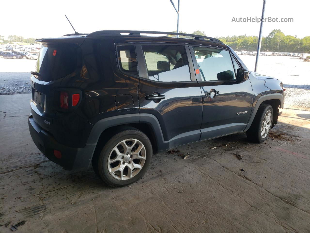 2015 Jeep Renegade Latitude Black vin: ZACCJABT7FPC20360