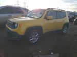 2015 Jeep Renegade Latitude Желтый vin: ZACCJABT9FPB45662