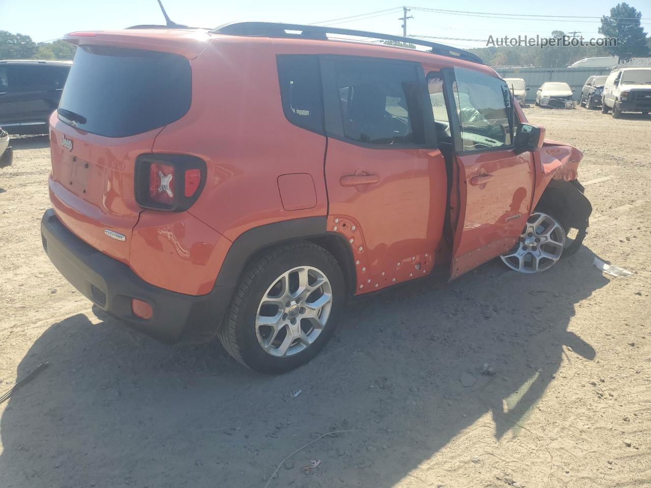 2015 Jeep Renegade Latitude Оранжевый vin: ZACCJABT9FPB92626