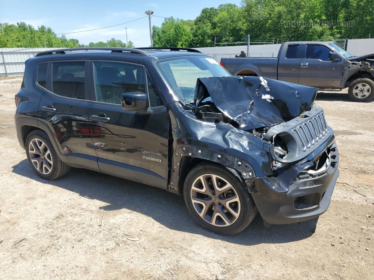 2015 Jeep Renegade Latitude Black vin: ZACCJABT9FPB97521