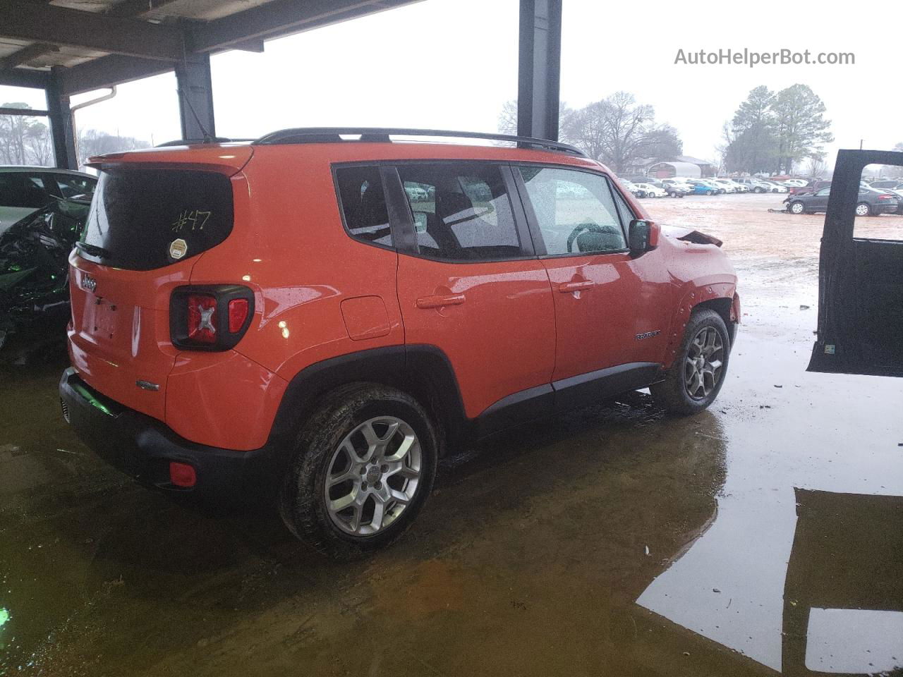 2015 Jeep Renegade Latitude Orange vin: ZACCJABT9FPB98135