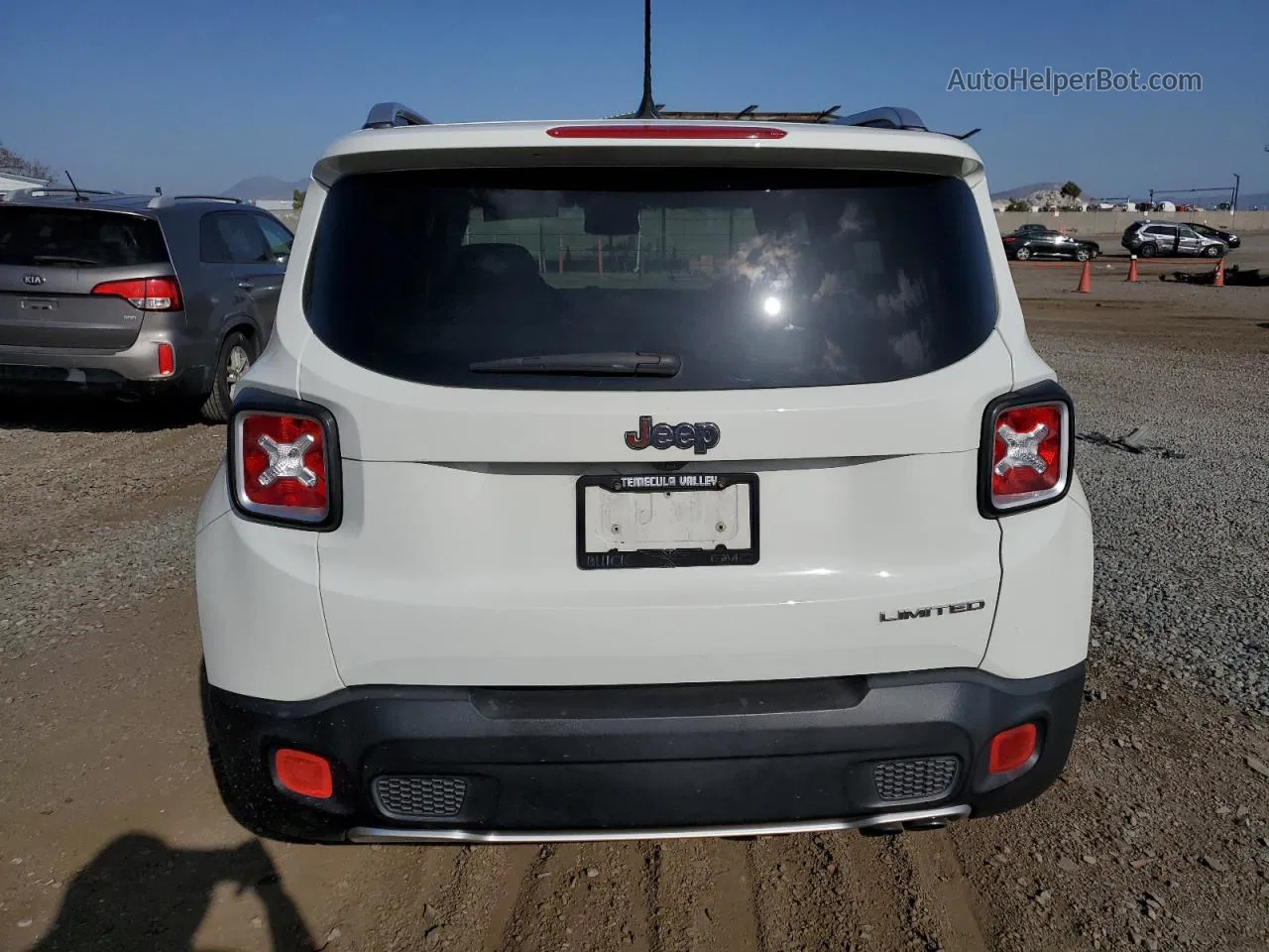 2017 Jeep Renegade Limited White vin: ZACCJADB0HPE47011