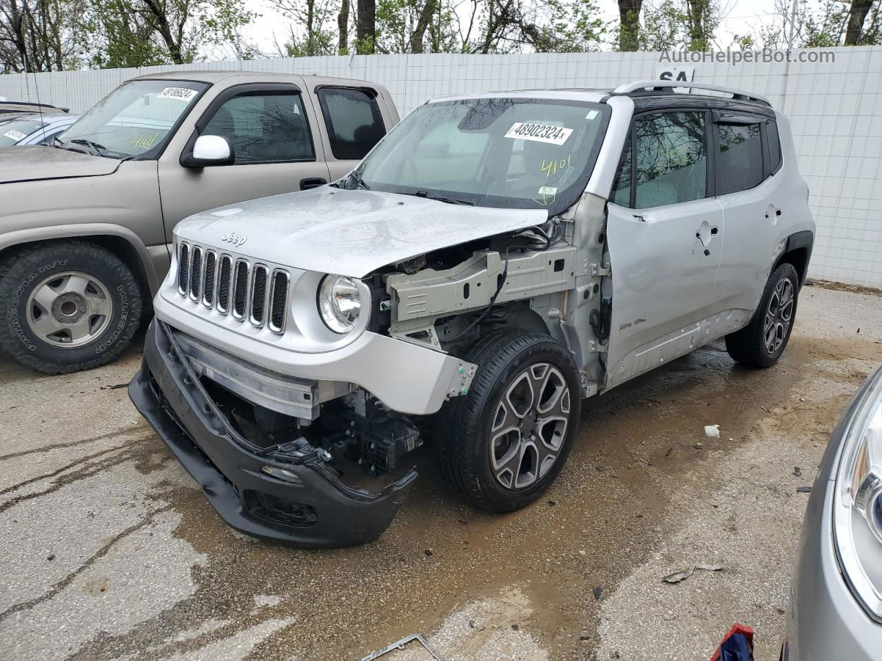 2018 Jeep Renegade Limited Серебряный vin: ZACCJADB8JPH23750