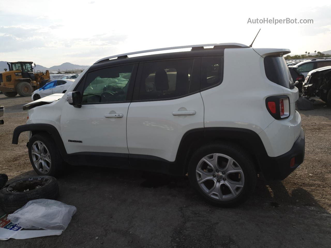 2017 Jeep Renegade Limited White vin: ZACCJADBXHPE44116