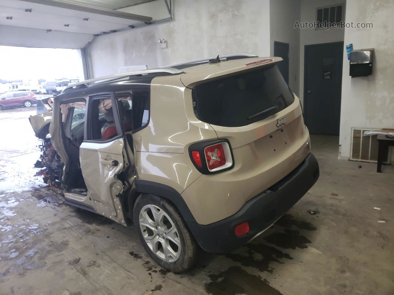 2015 Jeep Renegade Limited Tan vin: ZACCJADT0FPC39491