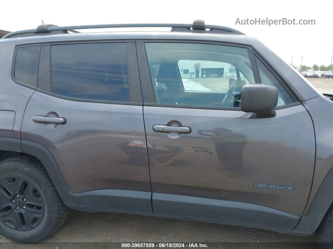 2018 Jeep Renegade Upland Edition 4x4 Gray vin: ZACCJBABXJPH84334