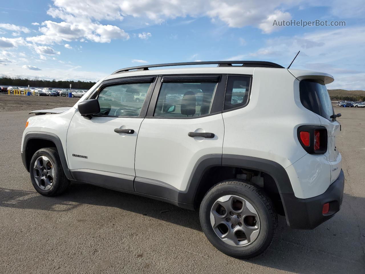 2015 Jeep Renegade Sport White vin: ZACCJBAT3FPC40838