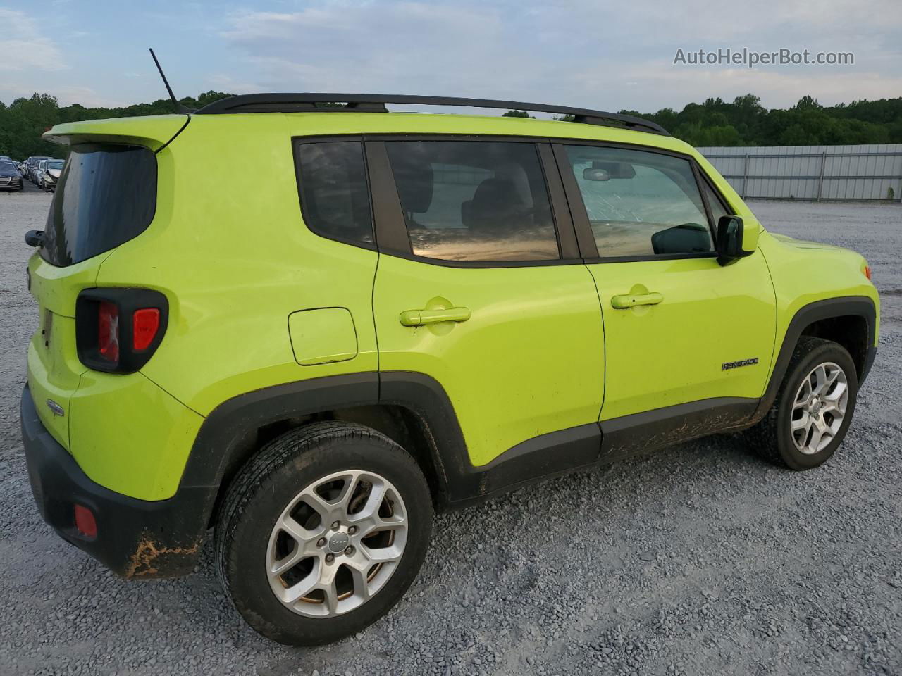 2017 Jeep Renegade Latitude Зеленый vin: ZACCJBBB0HPG01127