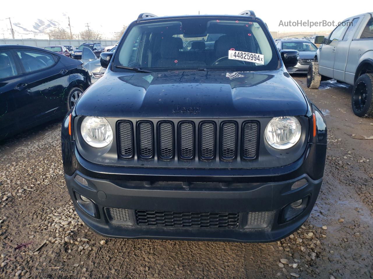 2017 Jeep Renegade Latitude Black vin: ZACCJBBB0HPG63191