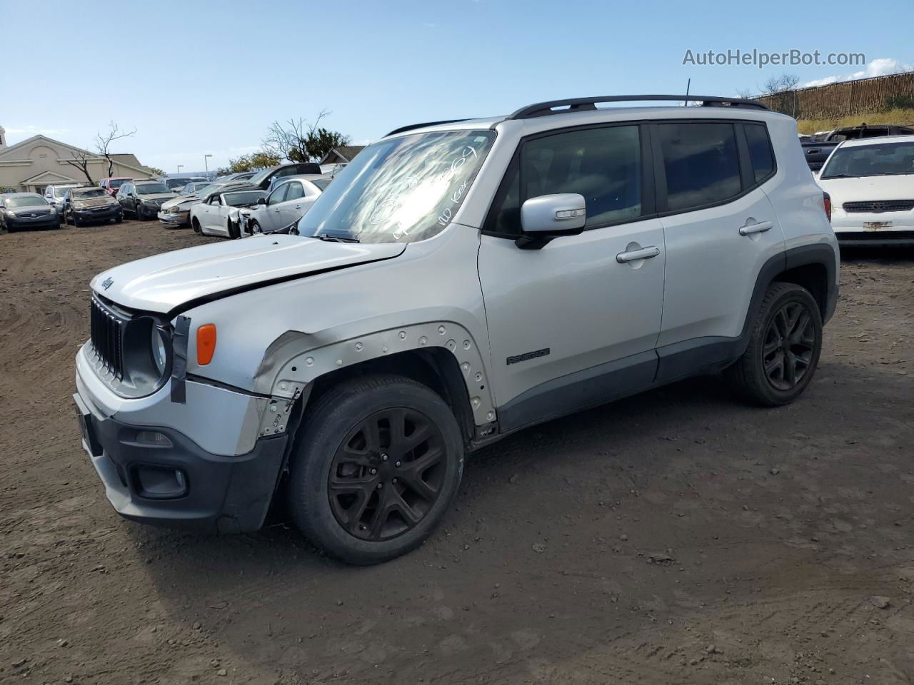 2018 Jeep Renegade Latitude Silver vin: ZACCJBBB0JPH10922