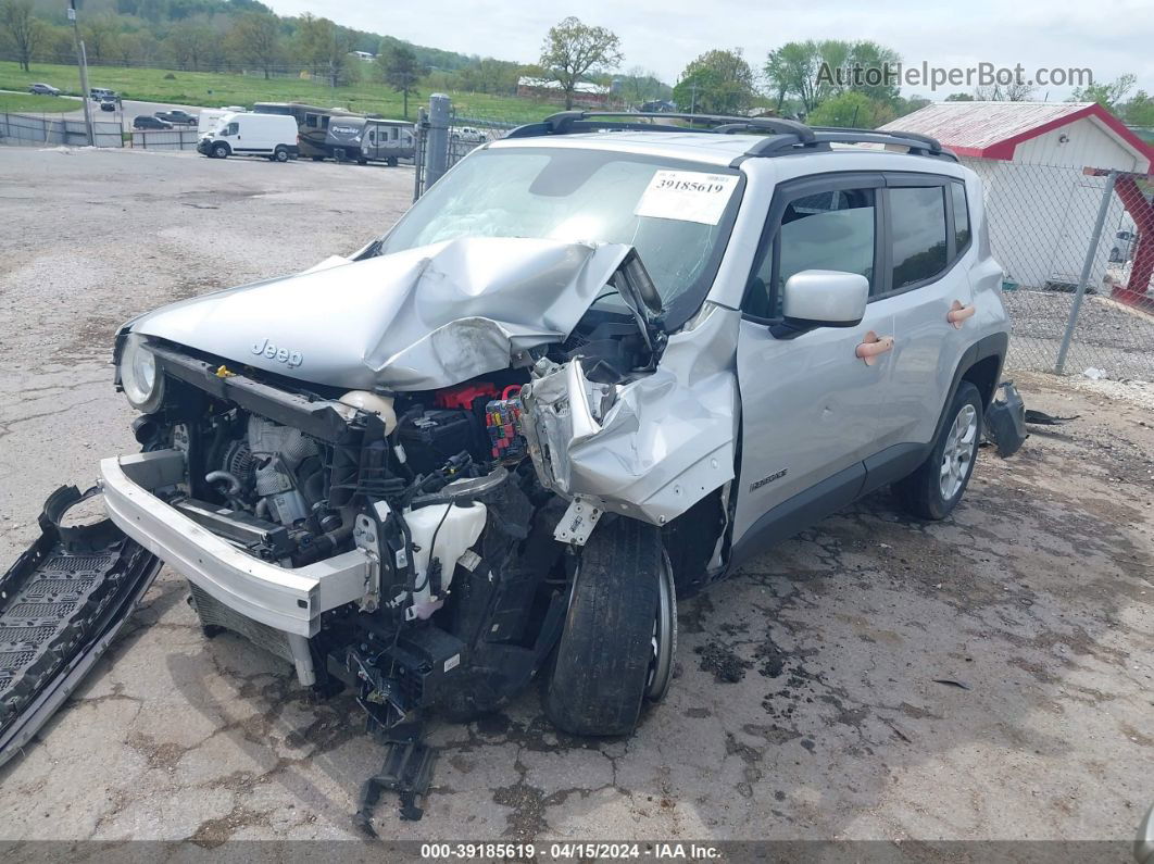 2018 Jeep Renegade Latitude 4x4 Silver vin: ZACCJBBB0JPJ13010