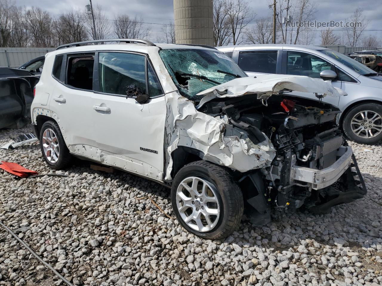 2018 Jeep Renegade Latitude White vin: ZACCJBBB0JPJ32513