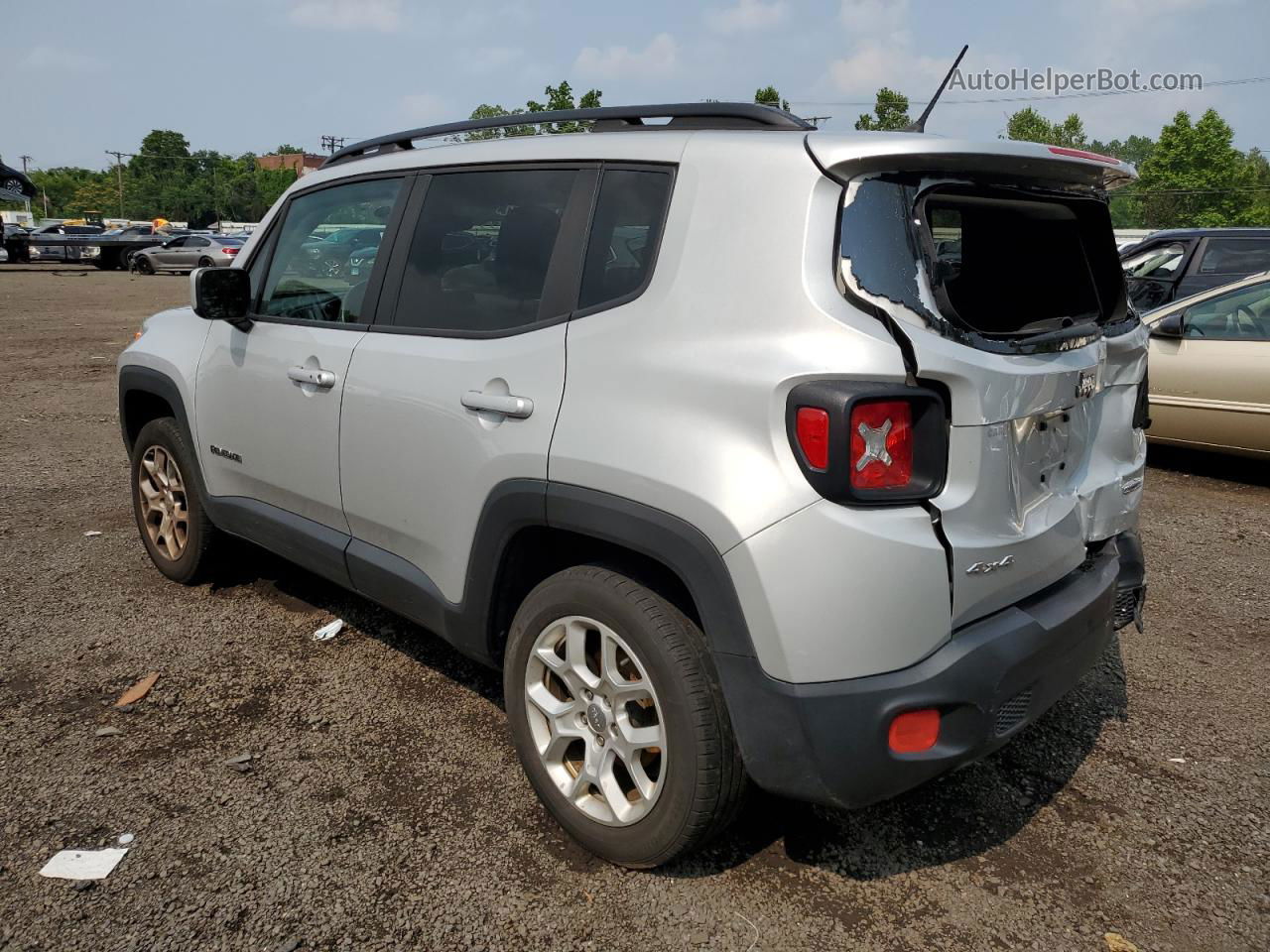 2017 Jeep Renegade Latitude Silver vin: ZACCJBBB2HPF56417