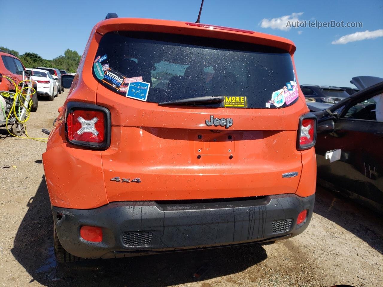 2017 Jeep Renegade Latitude Orange vin: ZACCJBBB2HPG34162