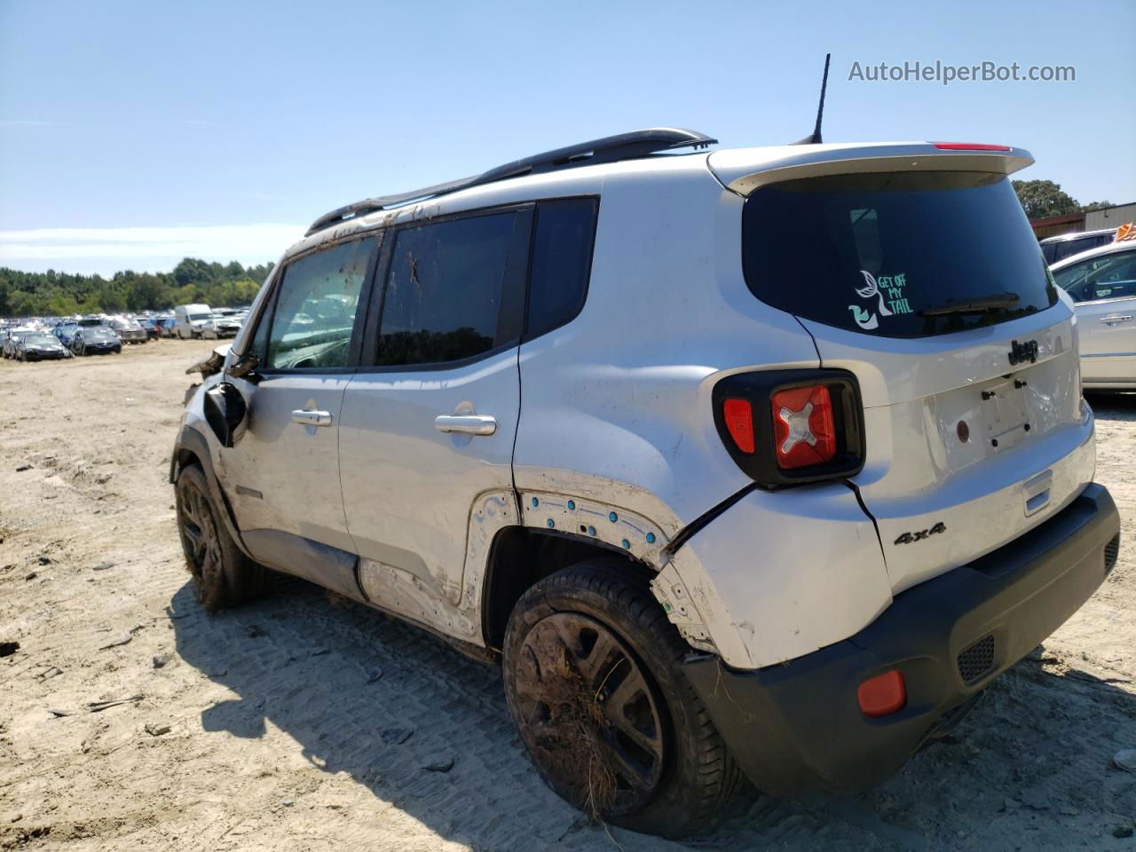 2018 Jeep Renegade Latitude Серебряный vin: ZACCJBBB2JPH40584