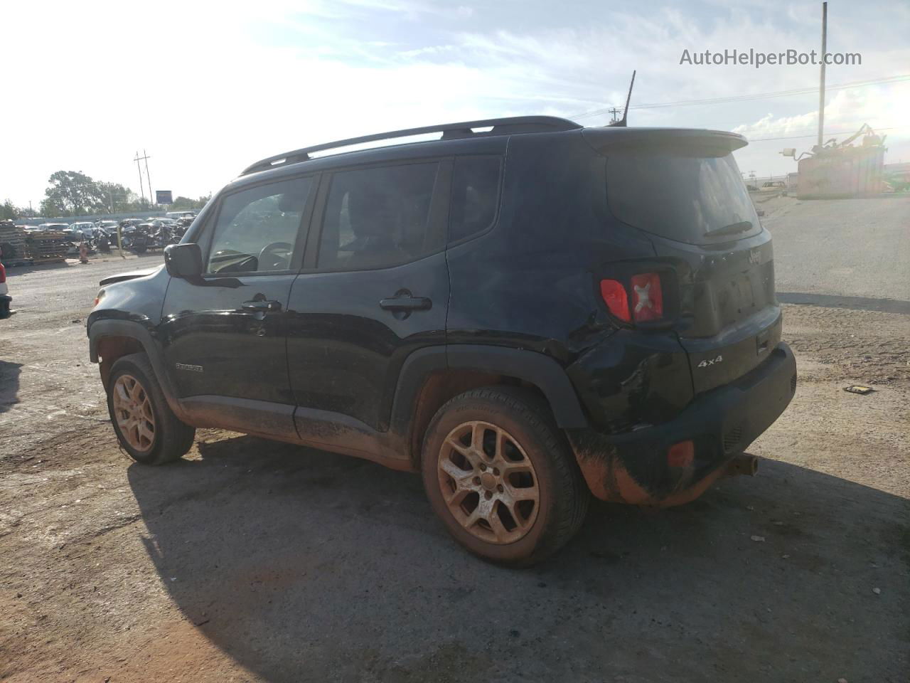 2018 Jeep Renegade Latitude Black vin: ZACCJBBB2JPH41573