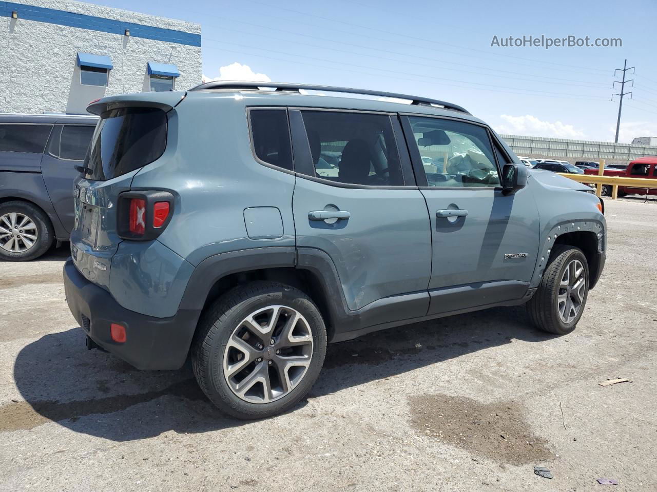 2018 Jeep Renegade Latitude Gray vin: ZACCJBBB2JPJ38975